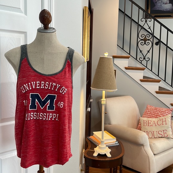 Ole Miss tank top university of Mississippi racer back red women’s size L large - Picture 6 of 8